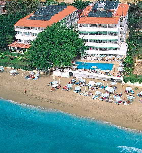 אלאניה Floria Beach Hotel מראה חיצוני תמונה